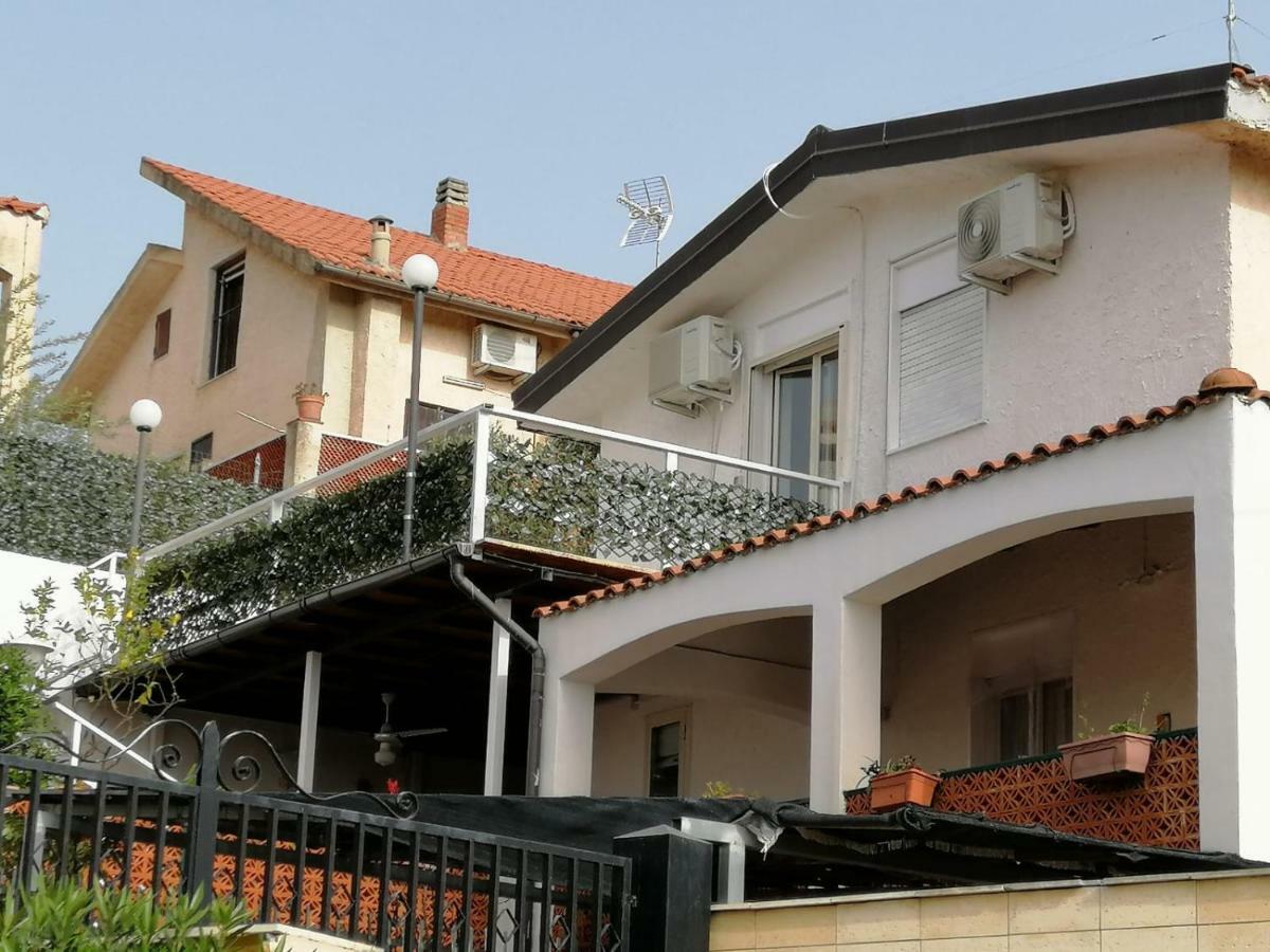 Villetta Sul Mare In Residence Brucoli Kültér fotó
